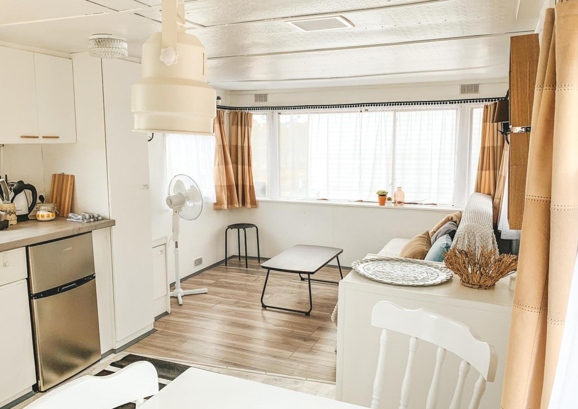 Przyczepa Nad Zatoka Surf'N'Vintage Hotel Oslonino Kültér fotó